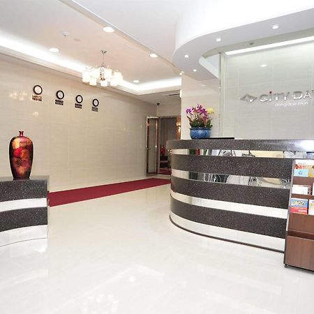 Global Inn Seoul Dongdaemun City Days Inn Extérieur photo