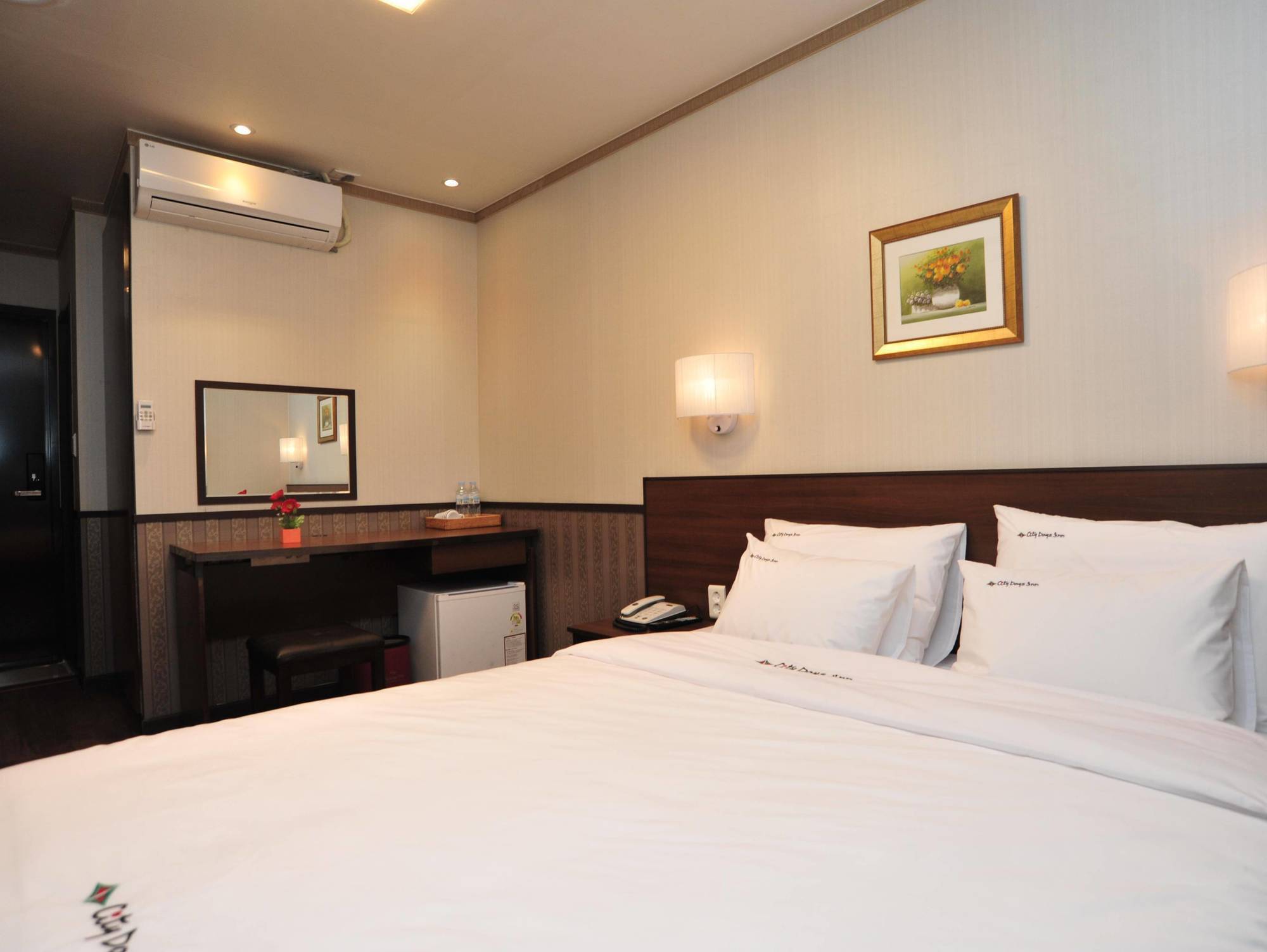 Global Inn Seoul Dongdaemun City Days Inn Extérieur photo