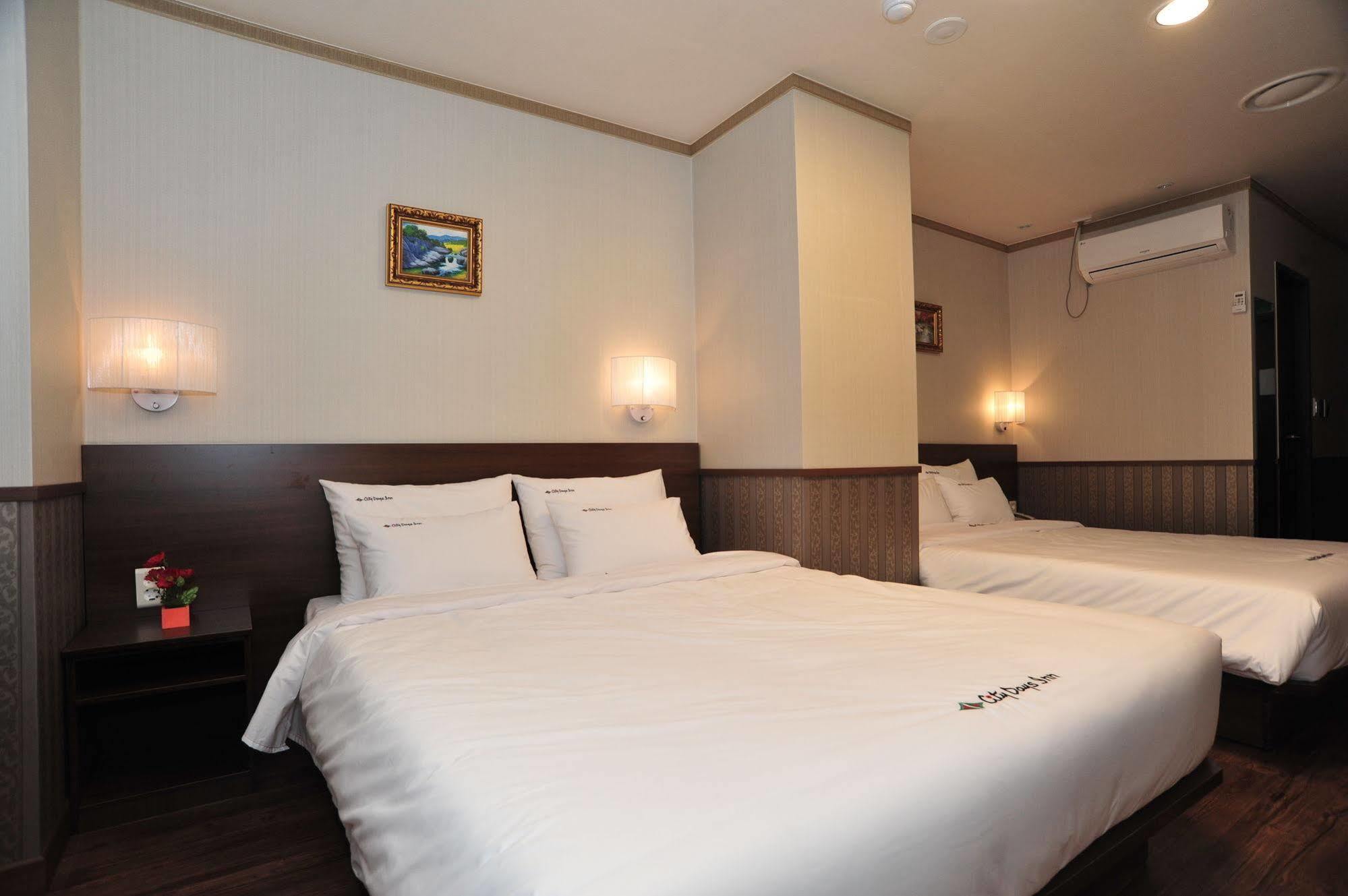 Global Inn Seoul Dongdaemun City Days Inn Extérieur photo