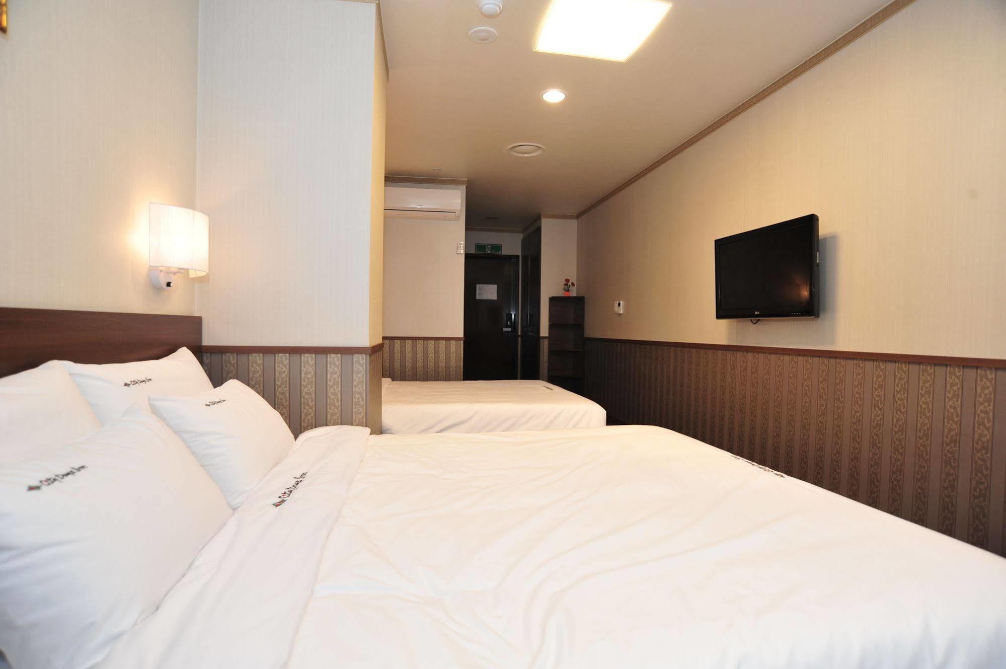 Global Inn Seoul Dongdaemun City Days Inn Extérieur photo