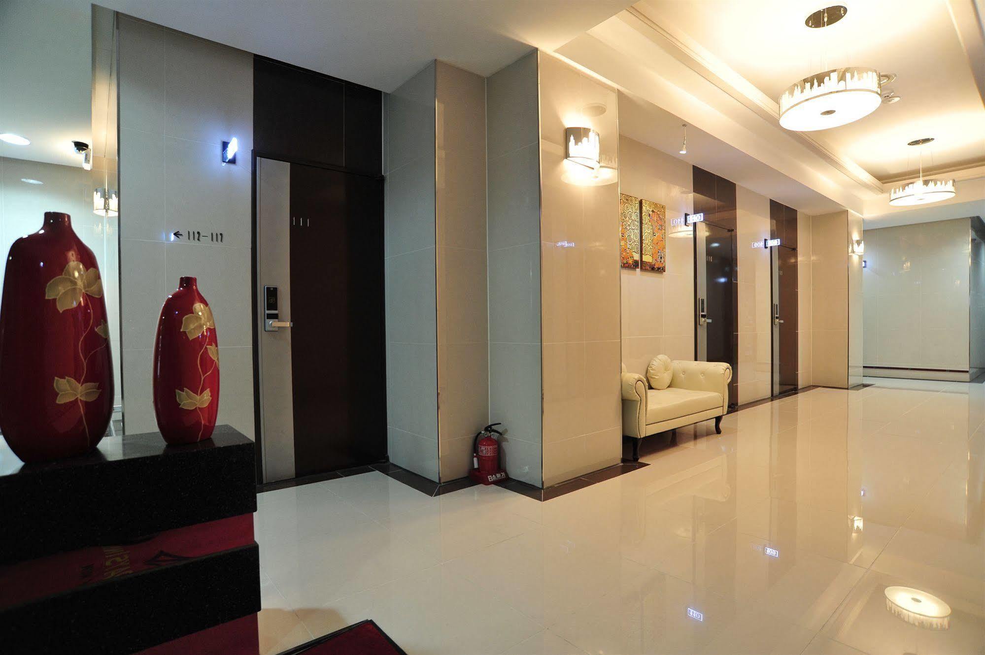 Global Inn Seoul Dongdaemun City Days Inn Extérieur photo